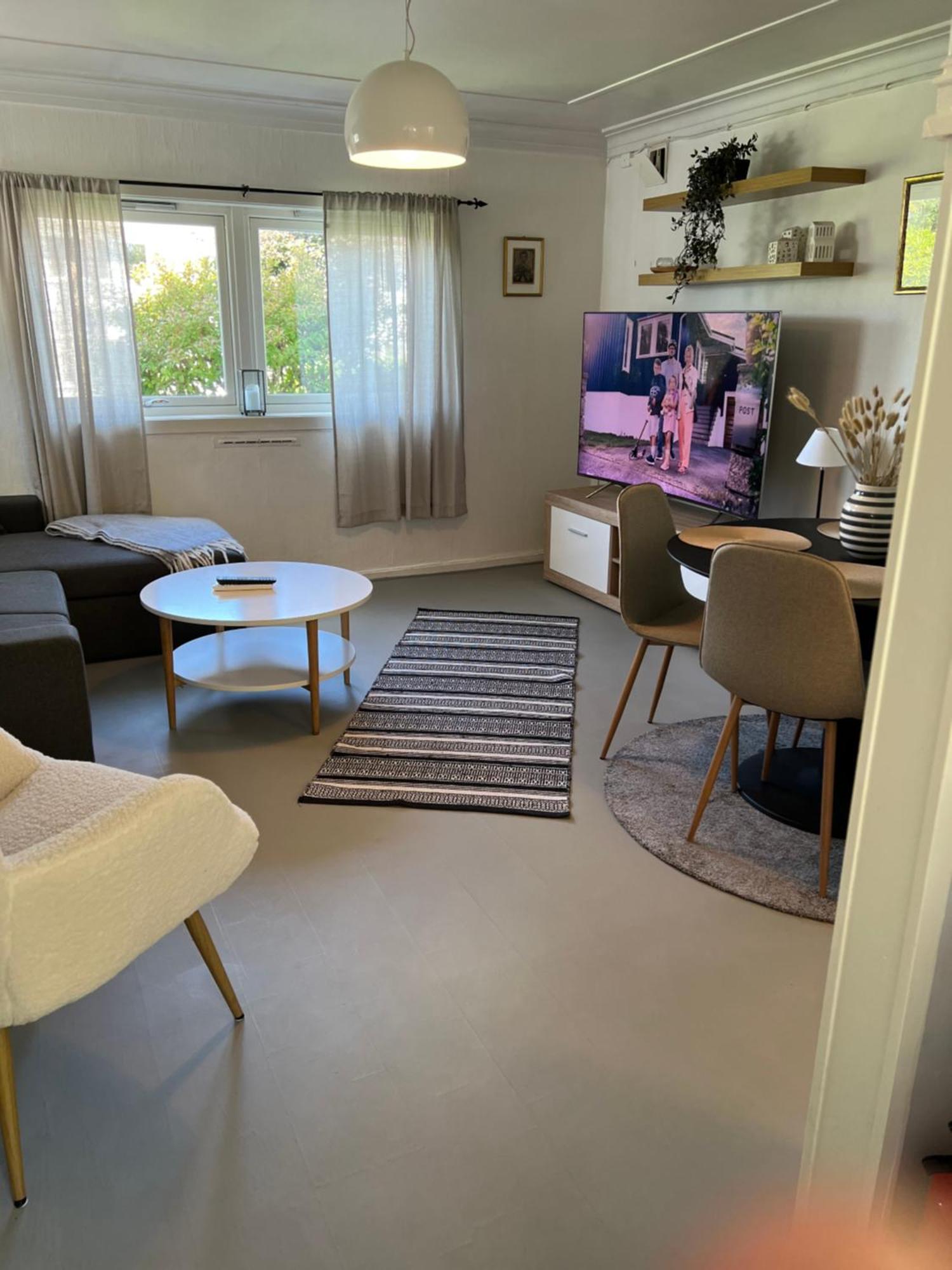 Lite Hus Med Egen Inngang - Sentral Beliggenhet Haugesund Bagian luar foto